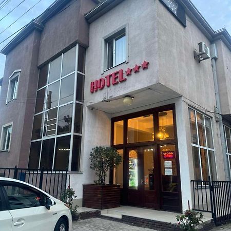 Hotel Skib Tbilisi Ngoại thất bức ảnh