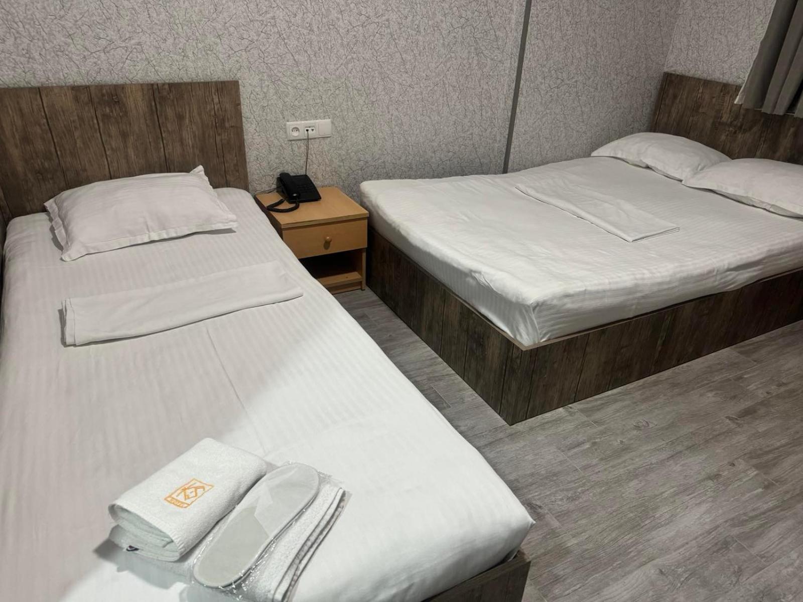 Hotel Skib Tbilisi Ngoại thất bức ảnh