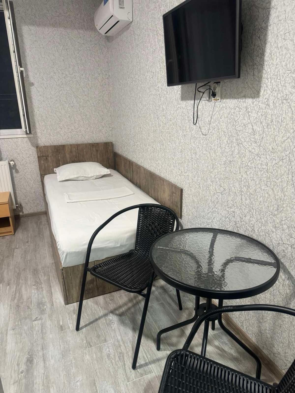 Hotel Skib Tbilisi Ngoại thất bức ảnh